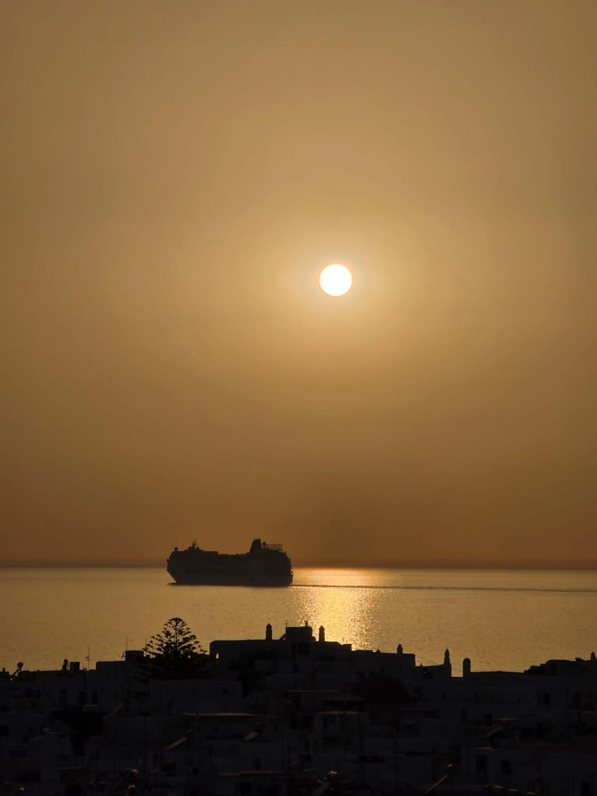 Alex Oldtown Sea View Rooms And Appartments Mykonos Town ภายนอก รูปภาพ